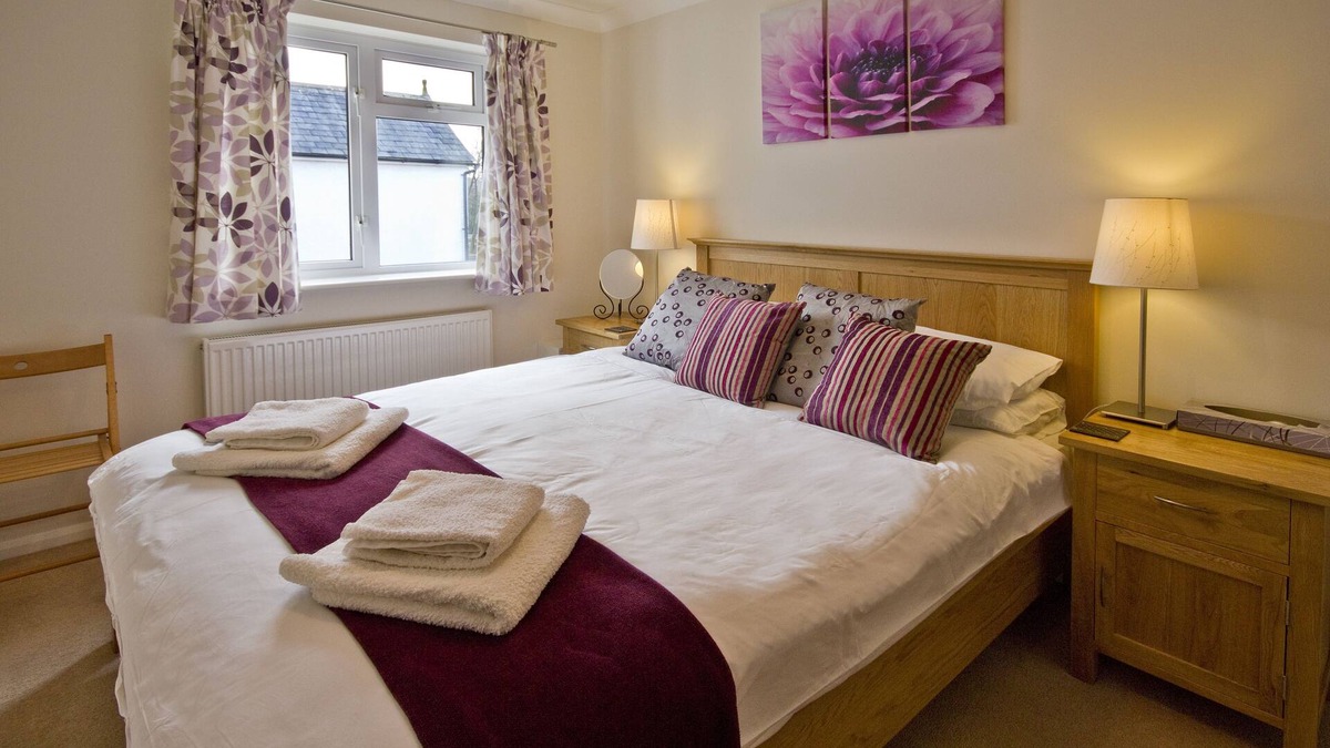 Marlow Apartment | Marlow Apartments No 5- Two Bedroom Apartment
