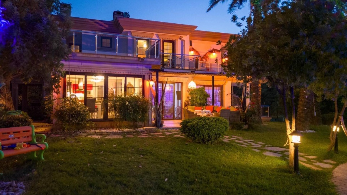 Marmaris Villa | Marmaris Armutalan’da Havuz ve Saunalı Lüks Villa - Sezonluk Kaçırılmaz Fırsat!