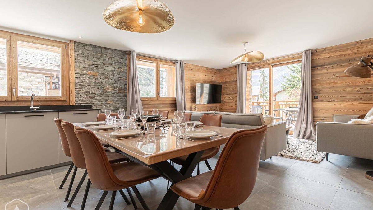Bonneval-sur-Arc Apartment | Marmotton 101 - Apartment next to the slopes with Nordic bath