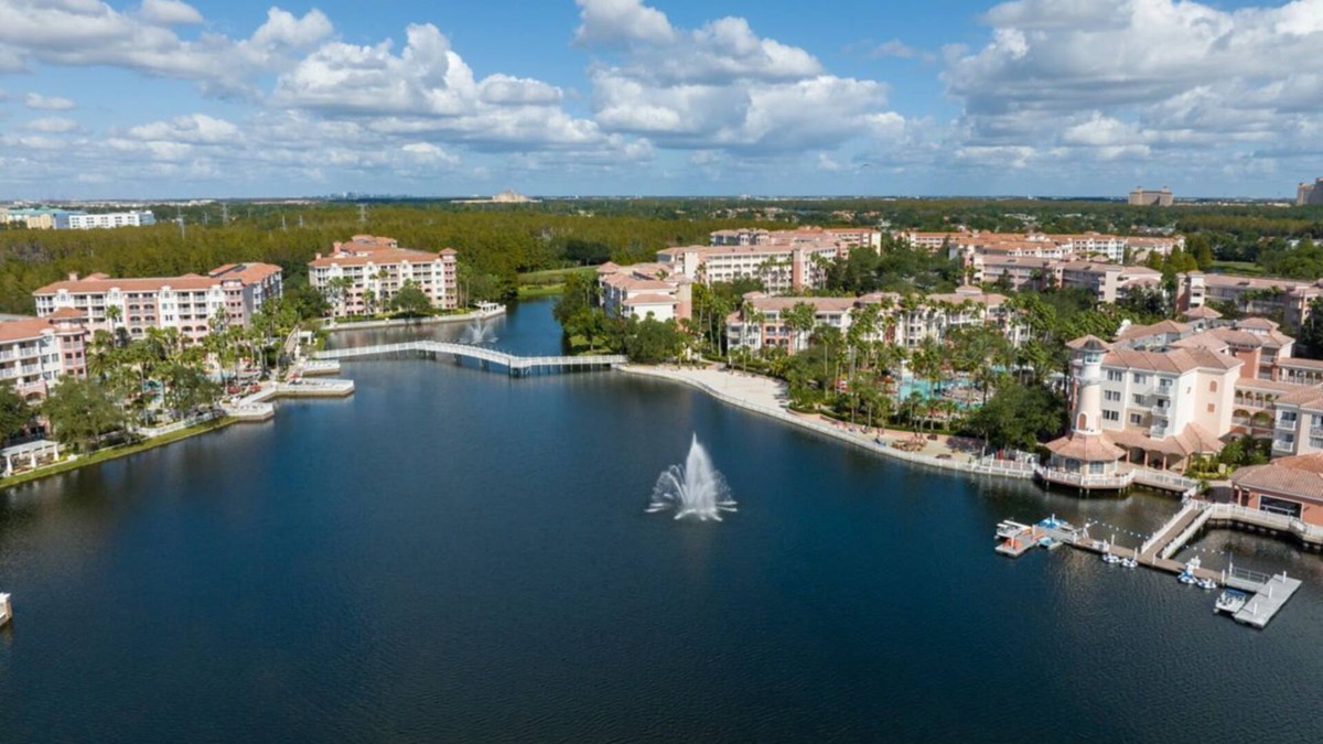 Williamsburg Resort | 🌴 Marriott Grande Vista✨ Experience Paradise in a 2BR Villa - Sleeps 8!