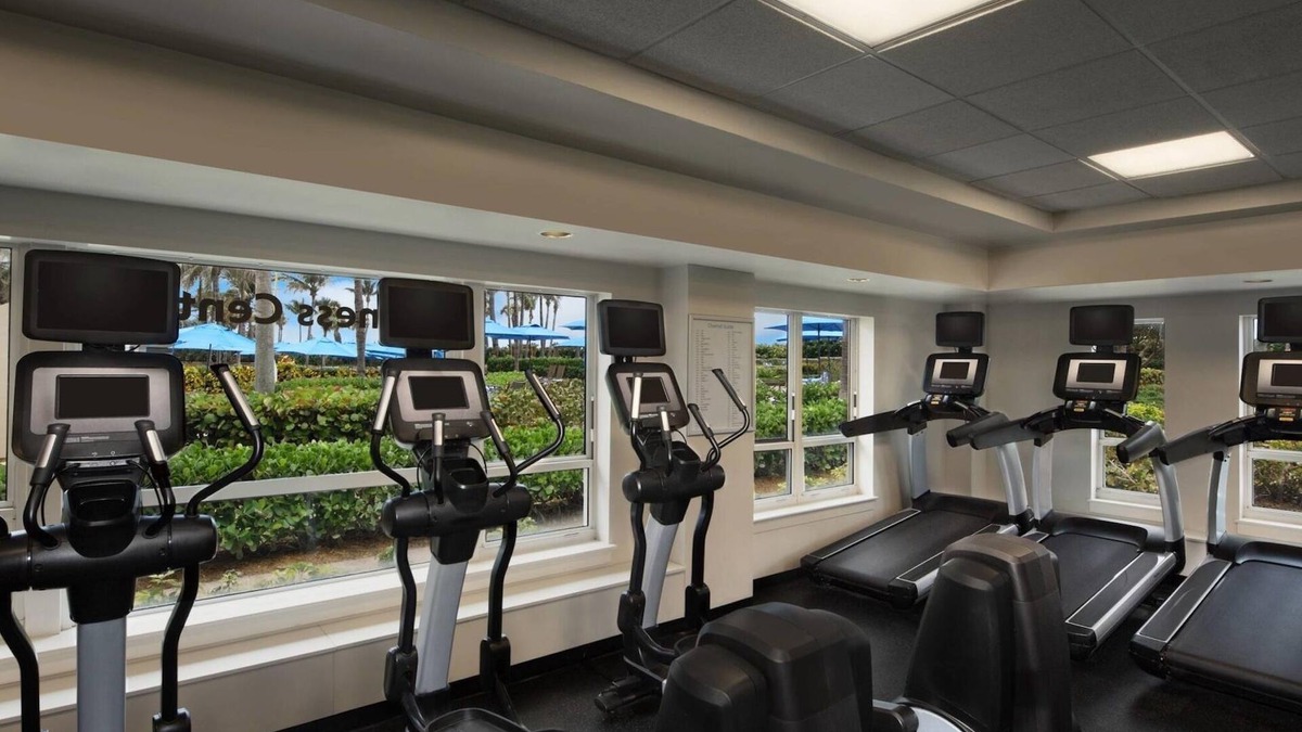 Palm Beach Shores Resort | Marriott Ocean Point, Resort & Spa, Beachfront