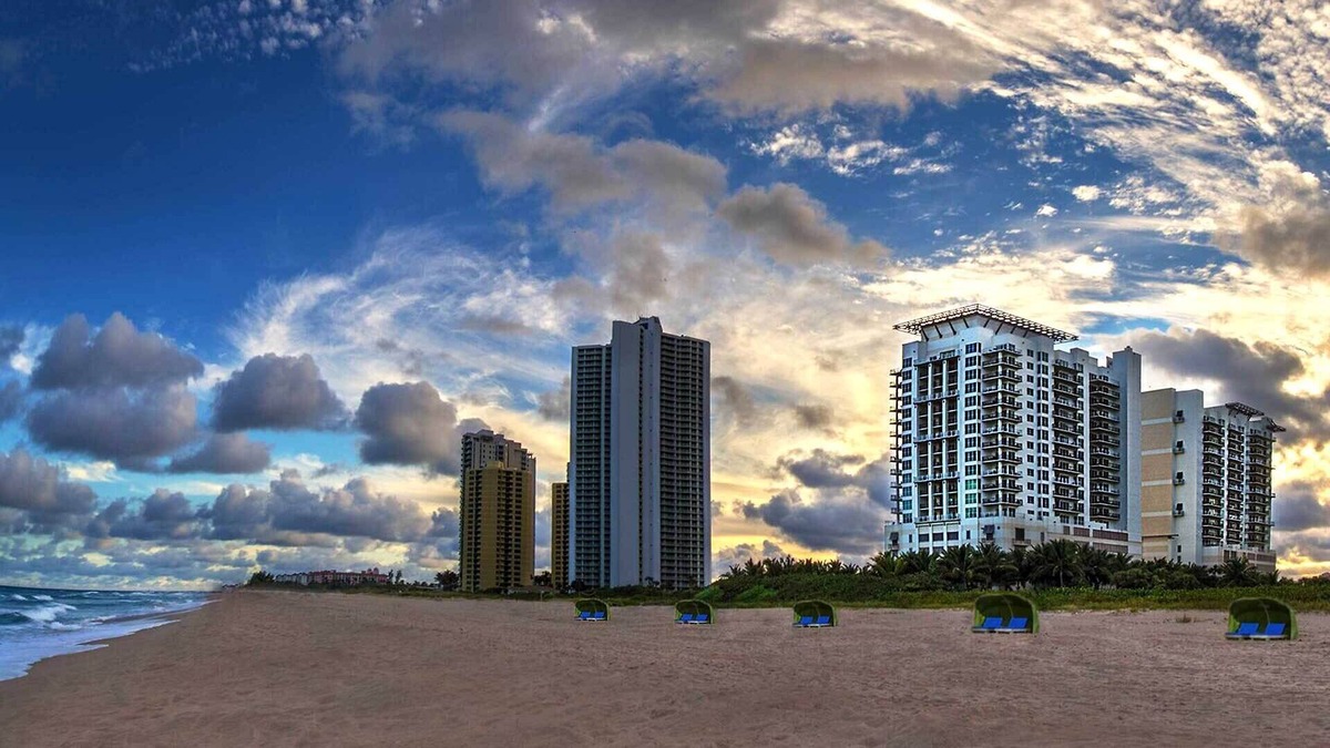 Singer Island Villa | Marriott Oceana Palms - Luxe 2 Bedroom - Beachfront Resort - Family Friendly