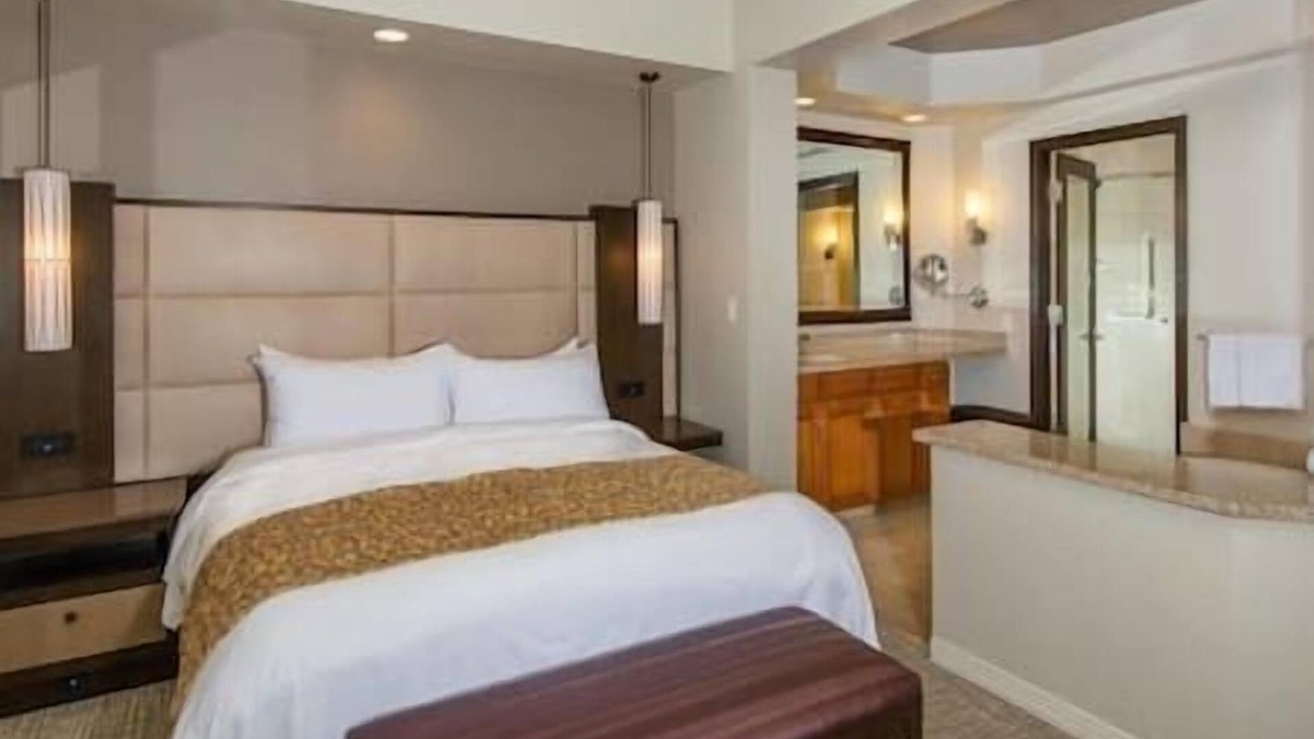 Palm Desert Hotel | MARRIOTT'S DESERT SPRINGS VILLAS-2 BEDROOM SUITE!