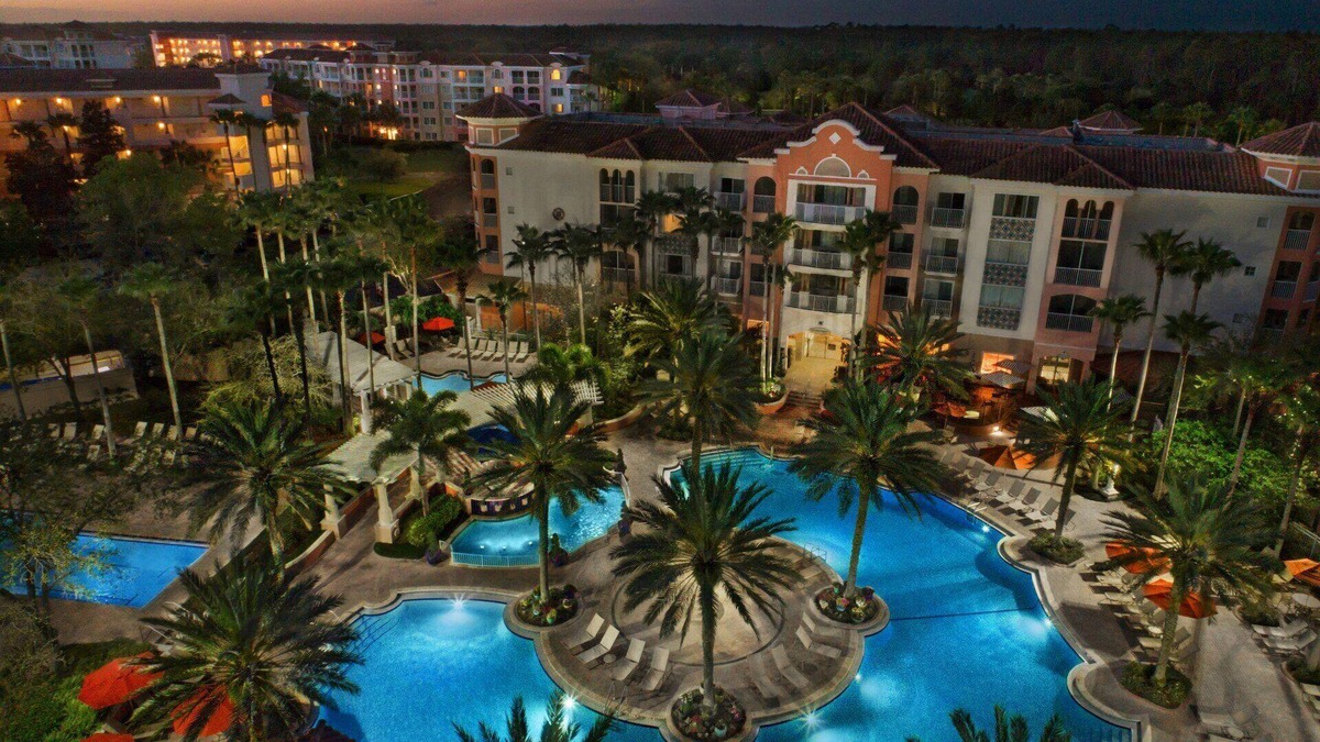 Williamsburg Resort | Marriott's Grande Vista- Perfect place to stay when visiting the theme parks!