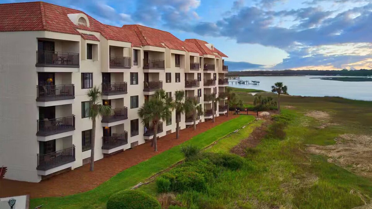 Palmetto Dunes Resort | Marriott's Harbour Point 2 bedroom villa on Hilton Head Island. Reserve now! 2