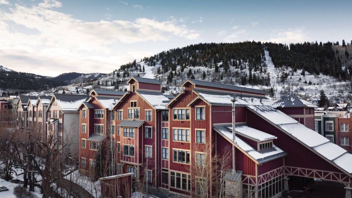 Deer Valley Resort | Marriott Summit Watch March 14-21, 2025 2 Bedroom Main Street in Park City