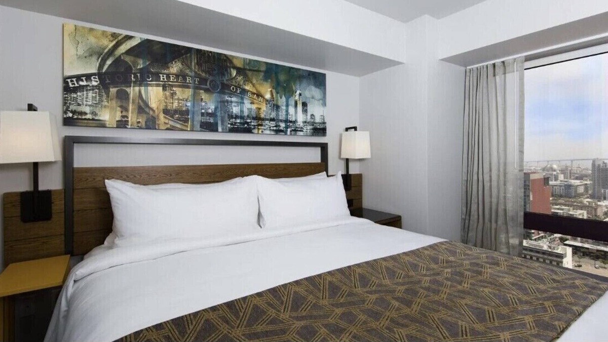 Cortez Hill Apartment | MARRIOTT VACATION CLUB PULSE - CITY VIEW SUITE DOWNTOWN SAN DIEGO