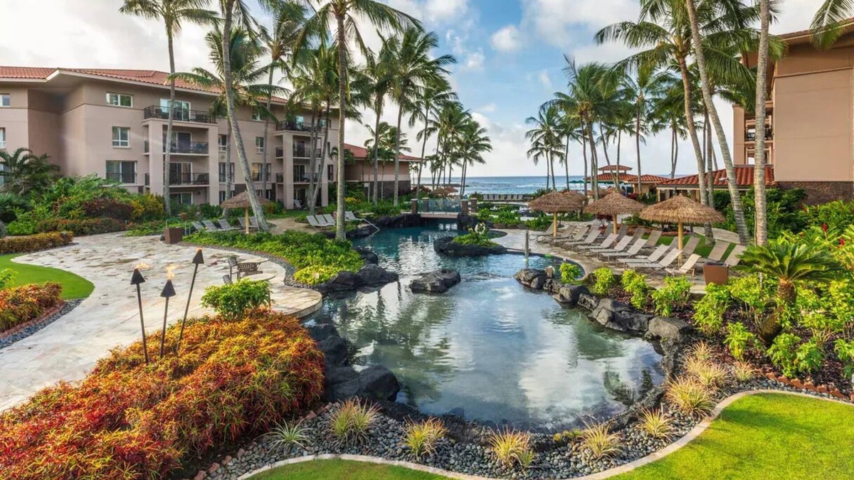 Poipu Hotel | Marriott Waiohai Beach Club: 2 bedroom Villa on Poipu Beach - August