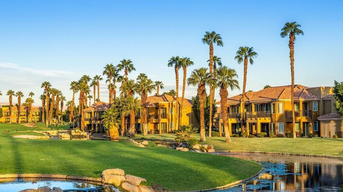 Palm Desert Resort | Marriotts Desert Springs II - Coachella 1st weekend