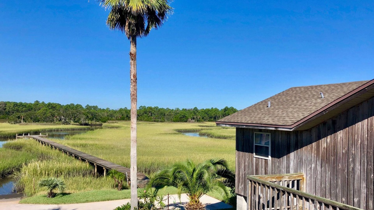 St. Augustine House | Marsh Views Surround, Water Activities Abound at Cozy Home 10 mins from St. Aug