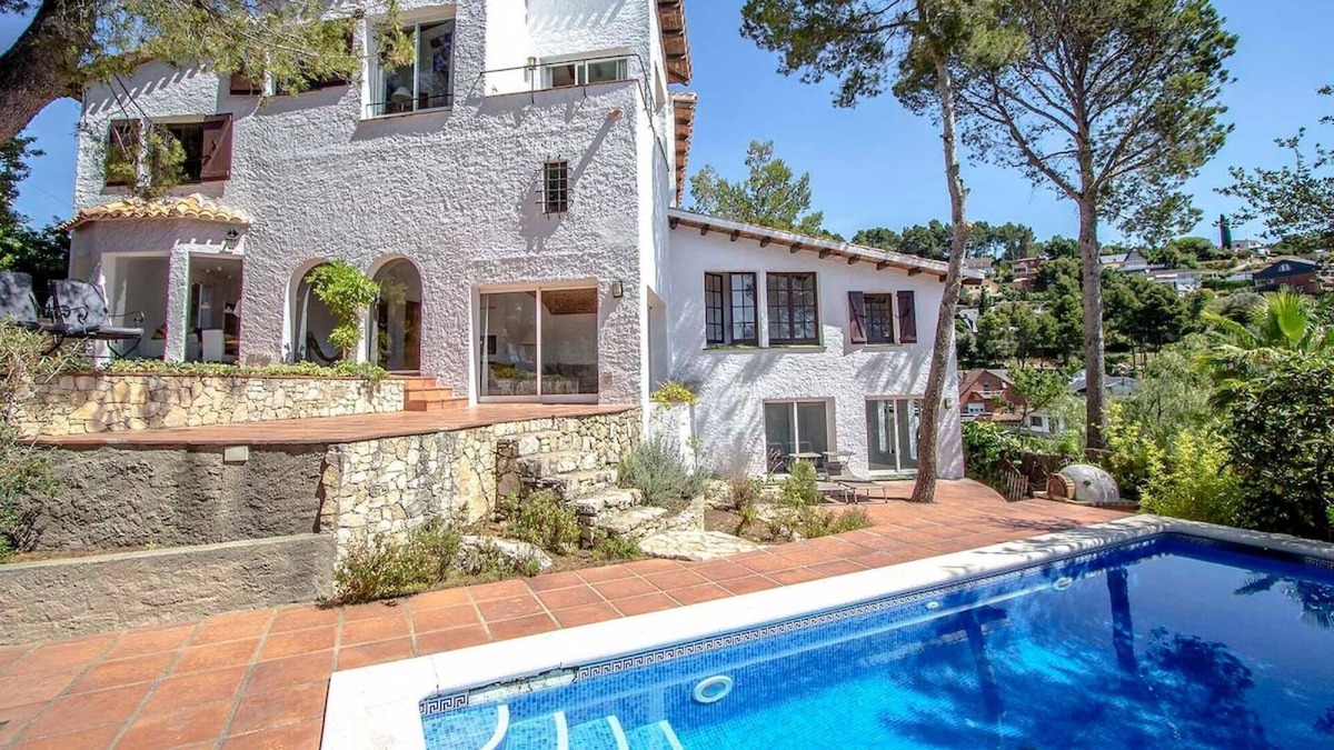 Palleja Villa | Martin Palleja Fontpineda 561.228 Majestic Villa