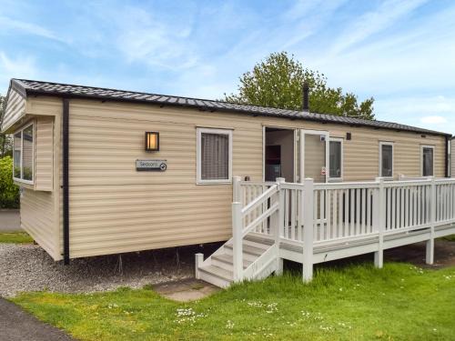 Blackpool House | Marton Mere