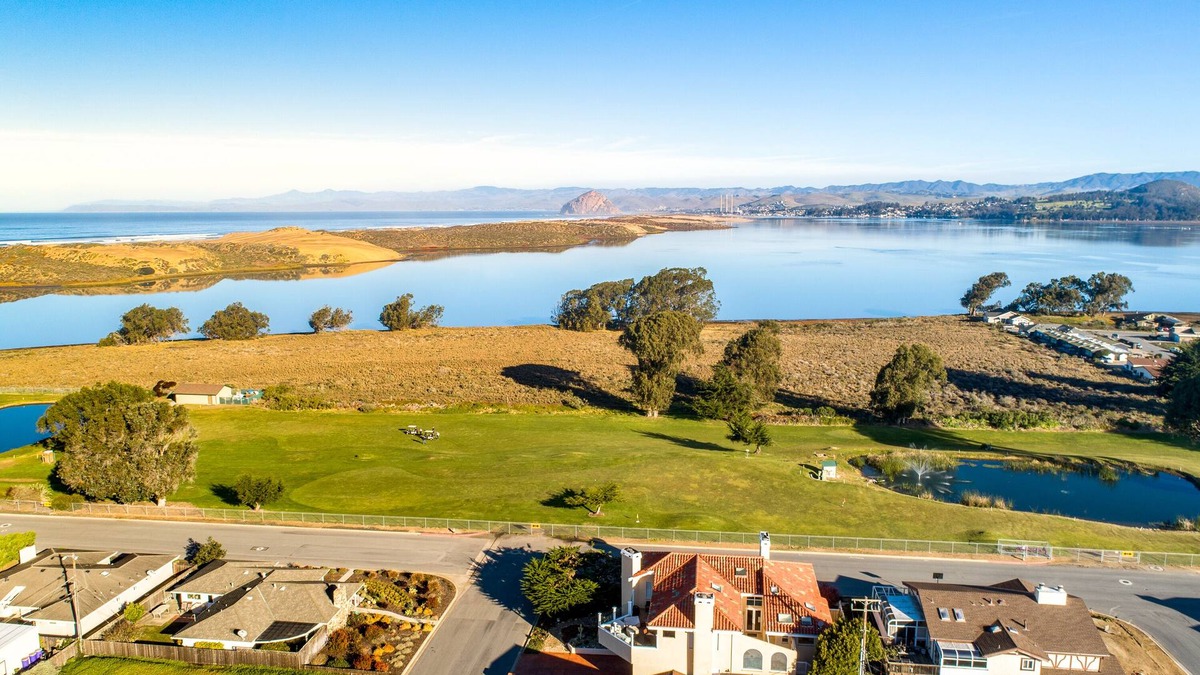 Baywood-Los Osos House | Marvelous Custom Home with Hot Tub, Game Room & Amazing Views