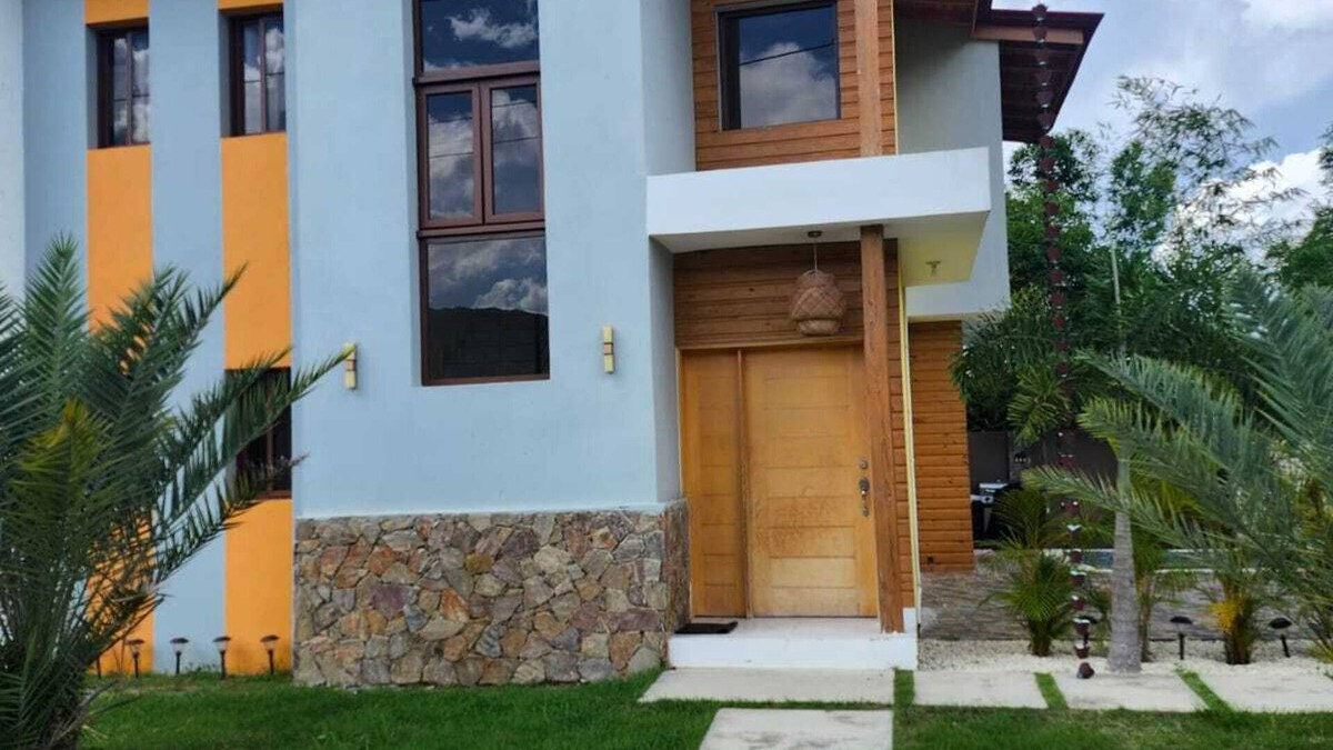 La Vega Province Villa | Marvelous villa with AC in Jarabacoa - 3 bedrooms