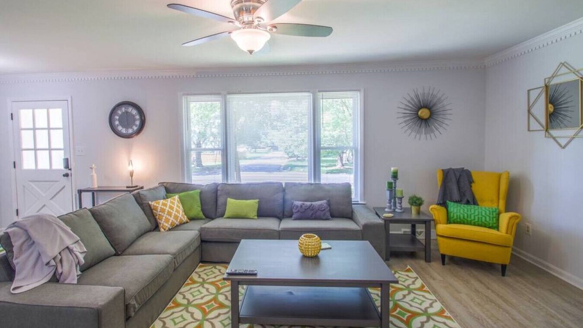Charlotte Apartment | Marvelously Modern .