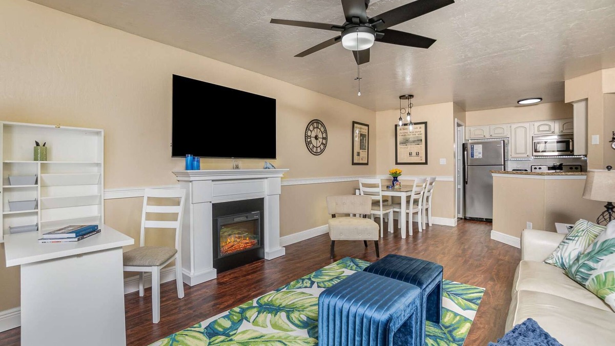 Ocean Side Village Condo | Mary-Etta2 · Elegant Ground Floor King Bed Condo · Half Mile from Beach