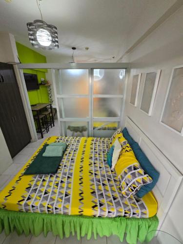 San Jose Apartment | Mary's Crib Cityland Prime Tagaytay with Free Wifi & Swimming
