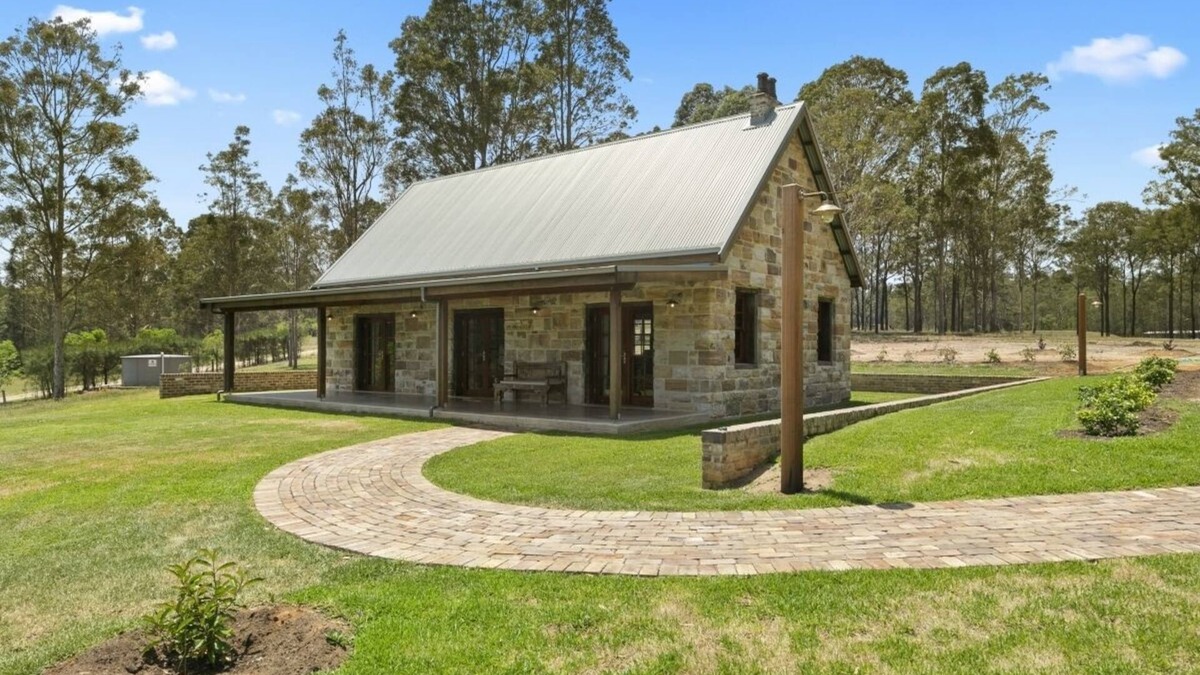 Pokolbin Cottage | Marygroves Cottage at Enzo Estate - Pokolbin Hunter Valley