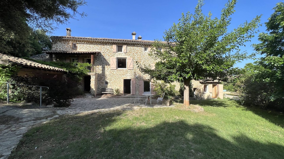 Grillon Other | Mas de Garance, renovated with swimming pool (sleeps 14)