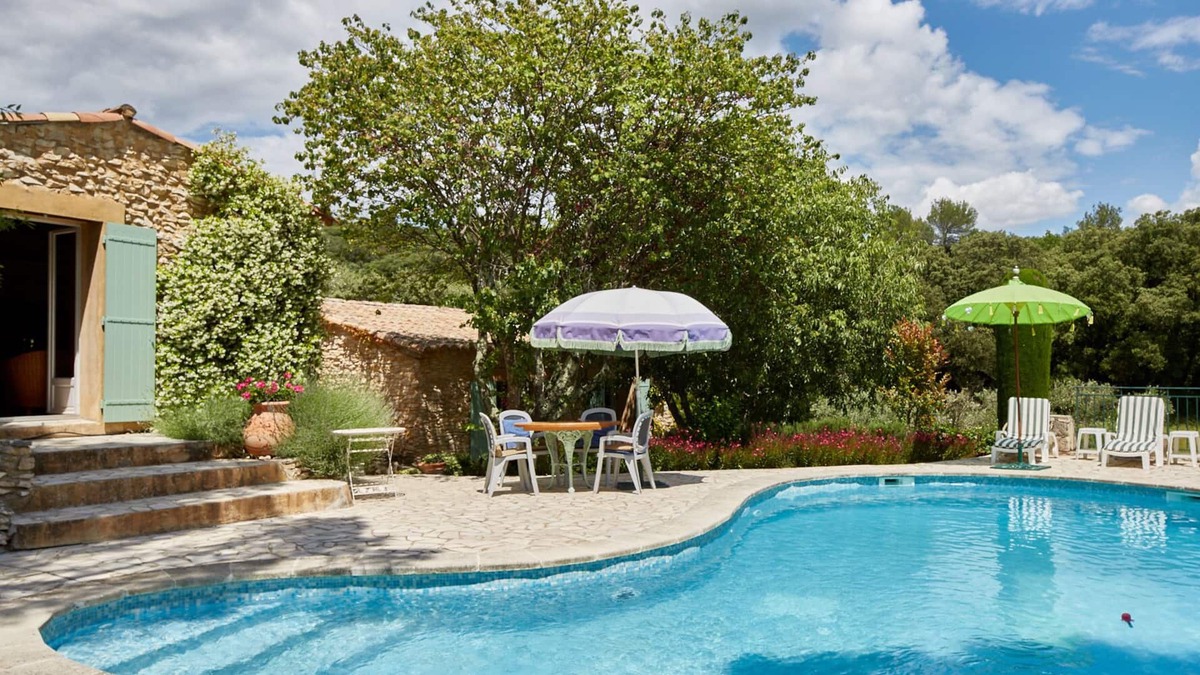 Saint-Maximin Villa | Mas de l'Olivette - pretty, secluded stone villa with private pool