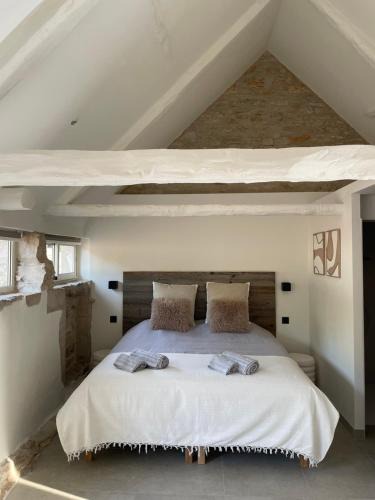 Calvignac Bed & Breakfast | Mas de Méjas Chambre d'hôtes La Pierraille