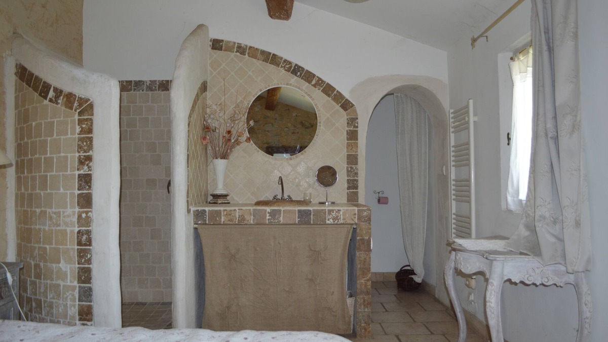 Monteux Other | Mas Delgado, in the heart of the Luberon, at the foot of Mont Ventoux.