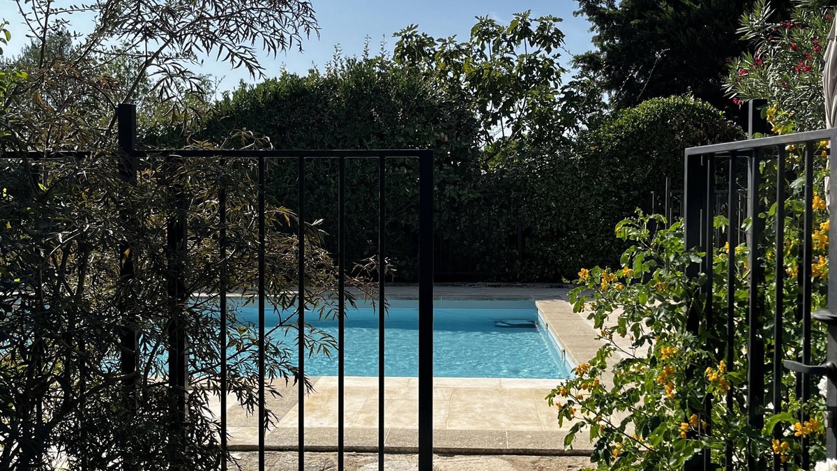 Maussane-les-Alpilles Villa | Mas Gulliver, in a renowned Alpilles village in the heart of Provence.