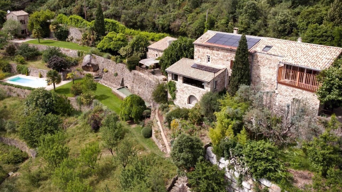 Largentiere House | Mas Saint-Esprit - Reclusion with Style and Space