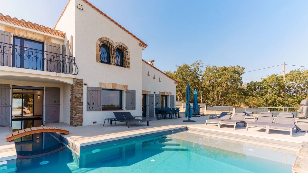 Argeles-sur-Mer Villa | Mas Sureda, Luxury escape with panoramic pool