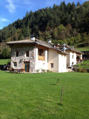 Castello-Molina di Fiemme House | Maso Toneto