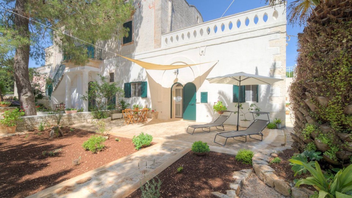 Fumarola Villa | Masseria Fumarola Il Cavaliere III by Rentbeat