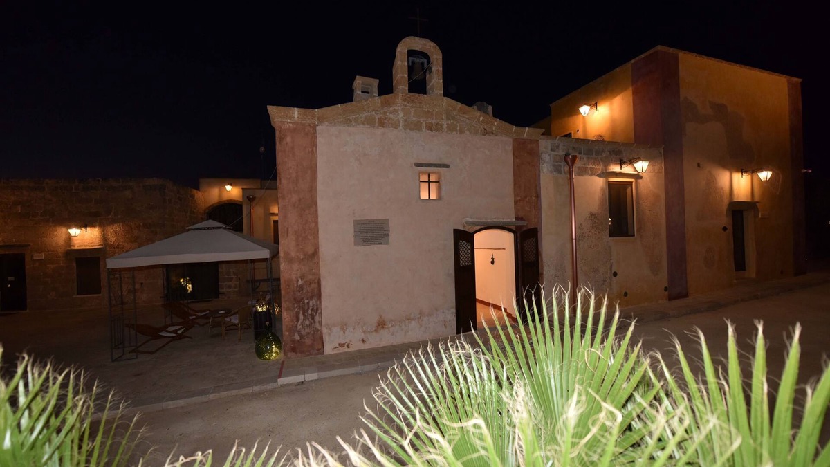 Sannicola House | Masseria La Maestà - "Torre delle Monache"