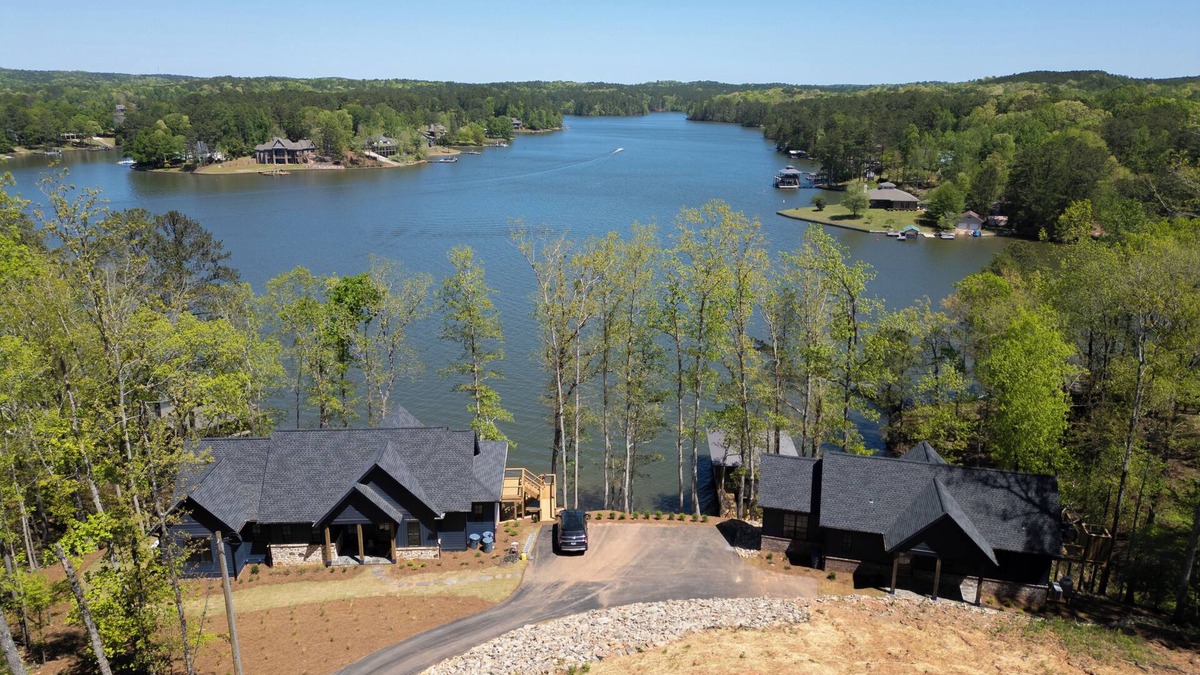 Jacksons' Gap House | Massive Lake Martin Estate - Sleeps 23