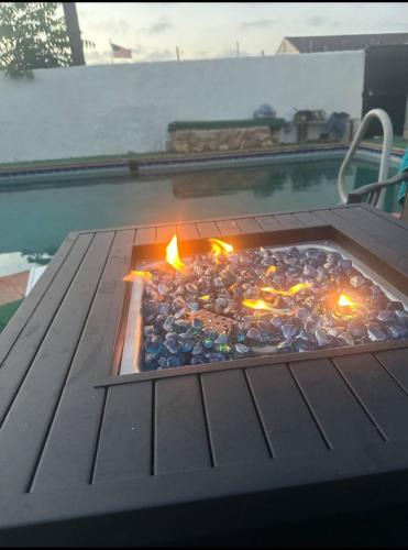Los Angeles Bed & Breakfast | Master Bedroom with private bathroom super close to Sofi Stadium, KIA Forum and LAX airport