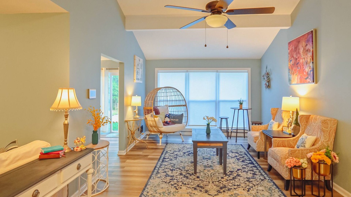 Augusta House | Master Vacation - private pool, fence yard, WFH office provide.