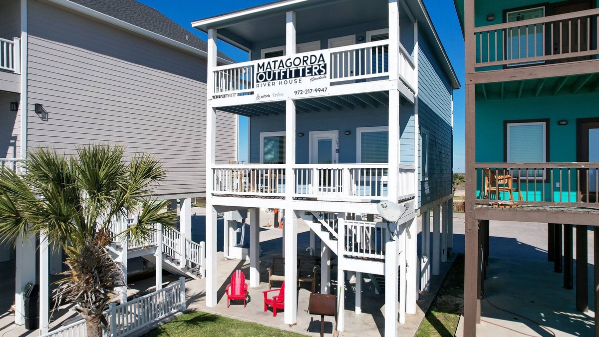 Elmaton House | Matagorda Outfitters River Rental