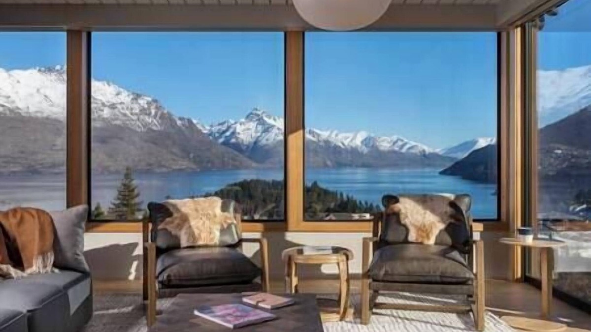 Queenstown City Centre House | Matariki Residence, Queenstown, New Zealand