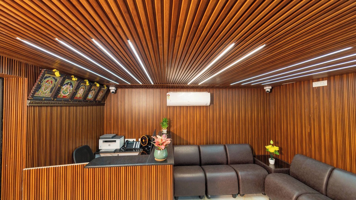 Periamet Hotel | MATHI RESIDENCY