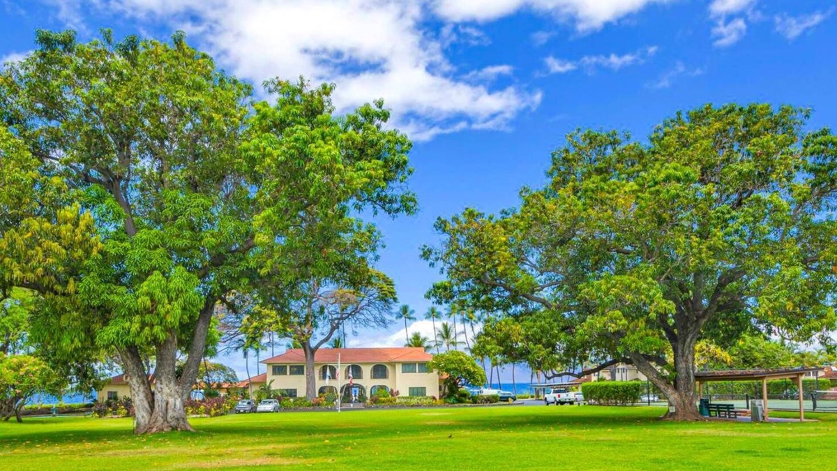 Downtown Lahaina House | Maui 3 Bedroom Townhome Sleeps 6