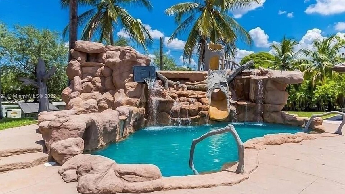 Weston House | Maui Mansion Miami w/resort pool