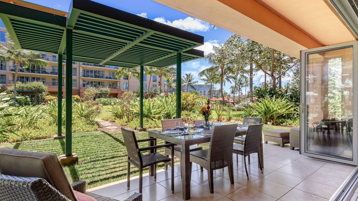 Honokowai Condo | Maui Resort Rentals: Honua Kai – 7 Bedroom Groundfloor Resort Residence, Over 4500 Combined Sq. Ft., Massive Lawn Area, Steps to Pools/Beach/B.B.Q.s