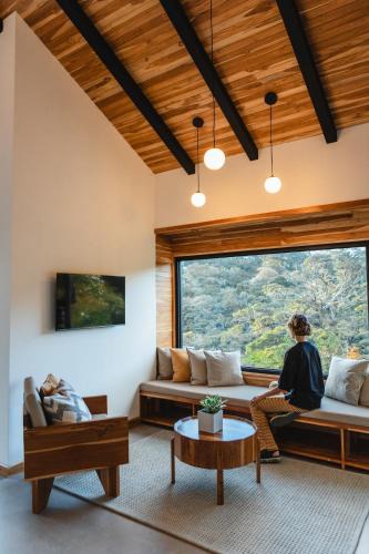 Monteverde Villa | MAUMA Forest Villas - Fireplace & Amazing Views