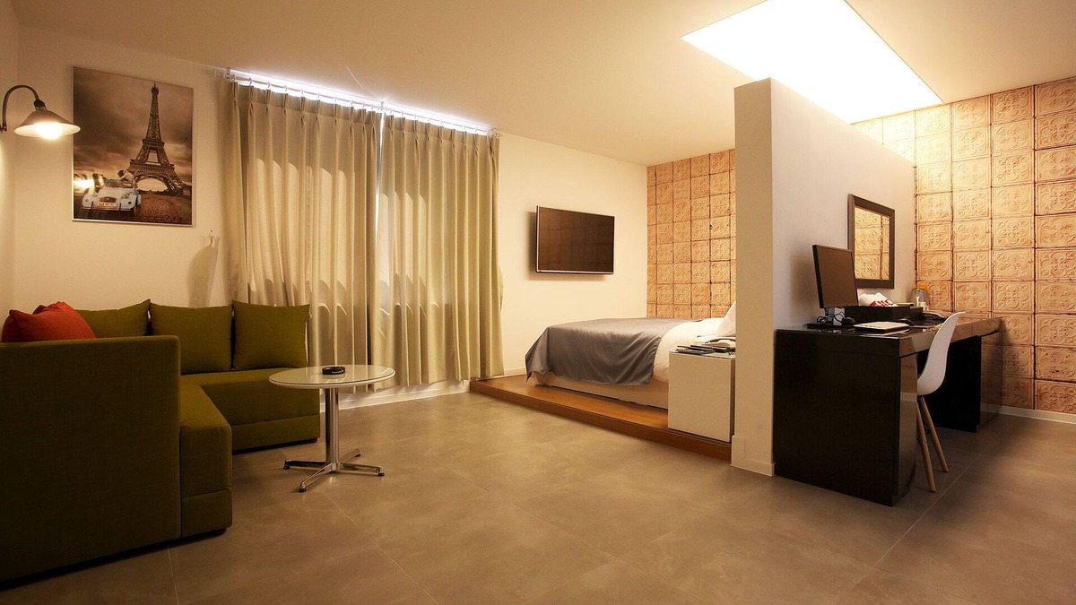 Yeoju Hotel | May AVE
