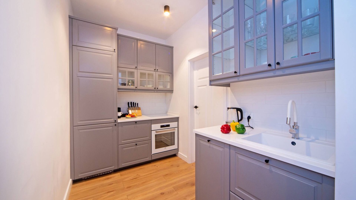 Old Town Apartment | Maya's 61