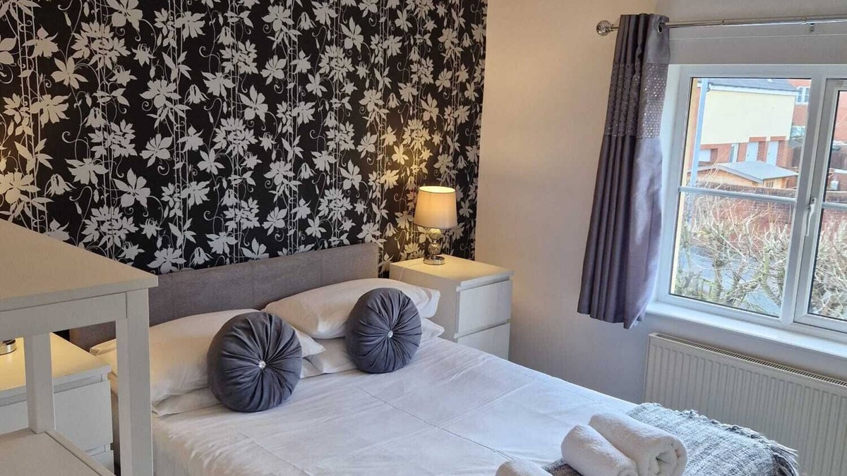 Hereford Apartment | Mayflower Coach House