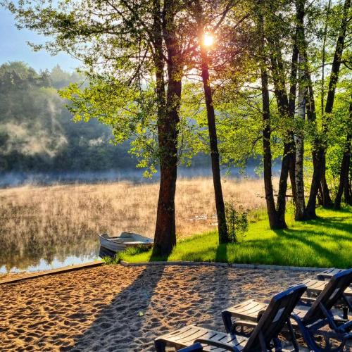 Lukta Apartment | Mazurska Zatoka Resort & Spa - Apartamenty nad jeziorem z prywatną plażą i podgrzewanym basenem zewnętrznym, Mazury w rytmie SLOW