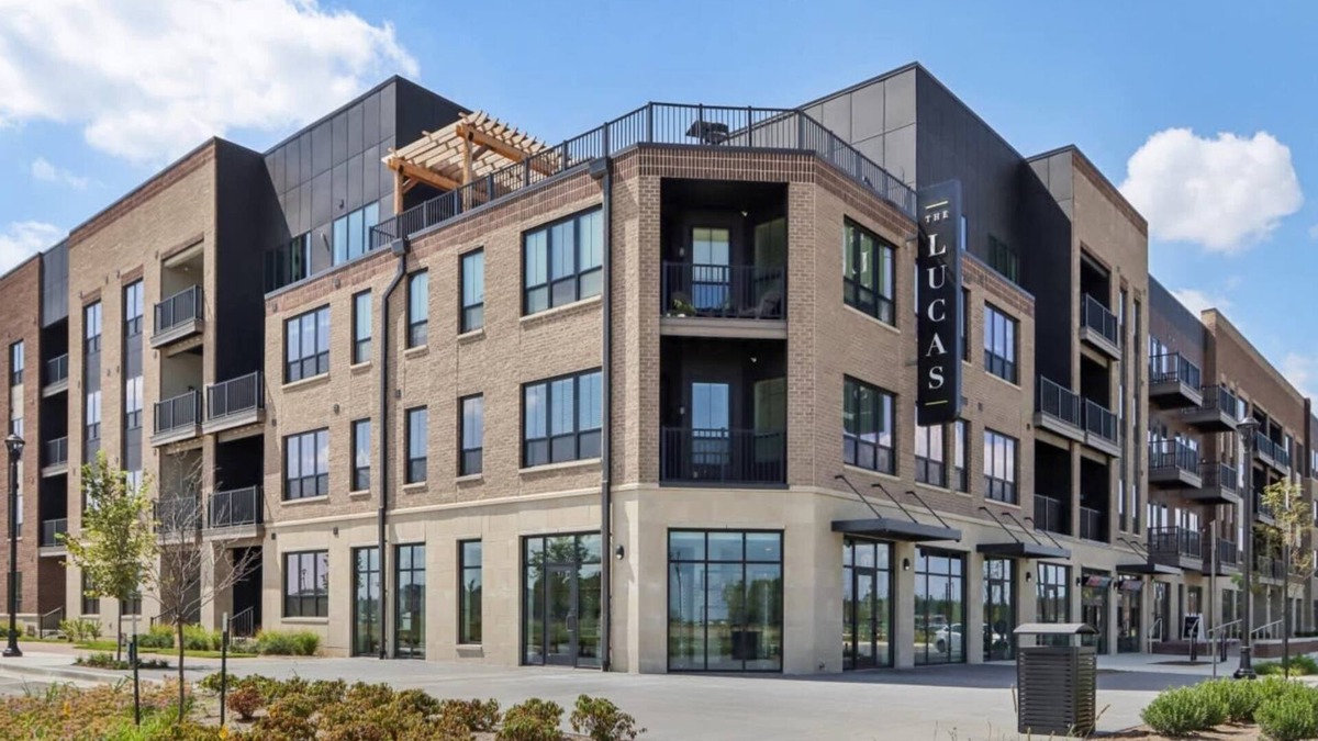 McCordsville Apartment | McCordSquare 1BD 12 - One Bedroom Apartment, Sleeps 2