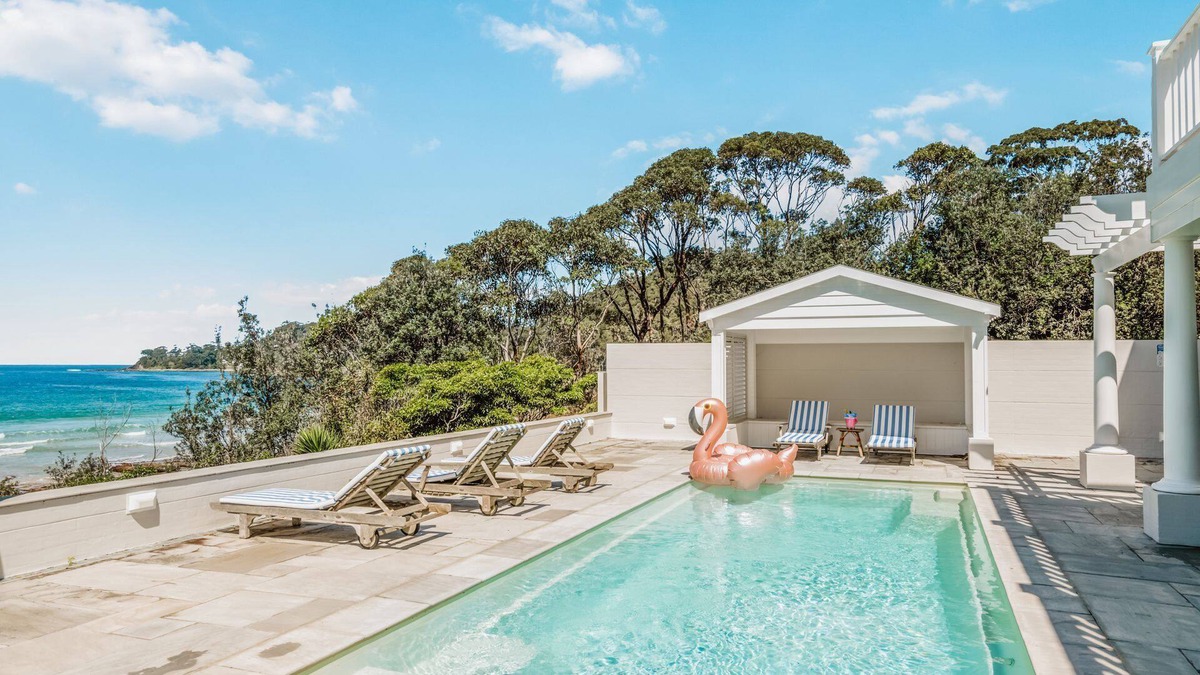 Narrawallee House | McGrath welcomes you to Kids Beach