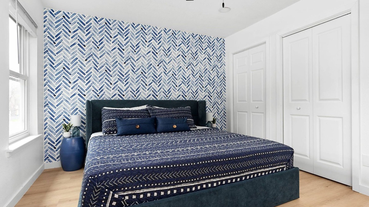 South Lamar House | MCM Condo Near Downtown SoCo Pet Friendly