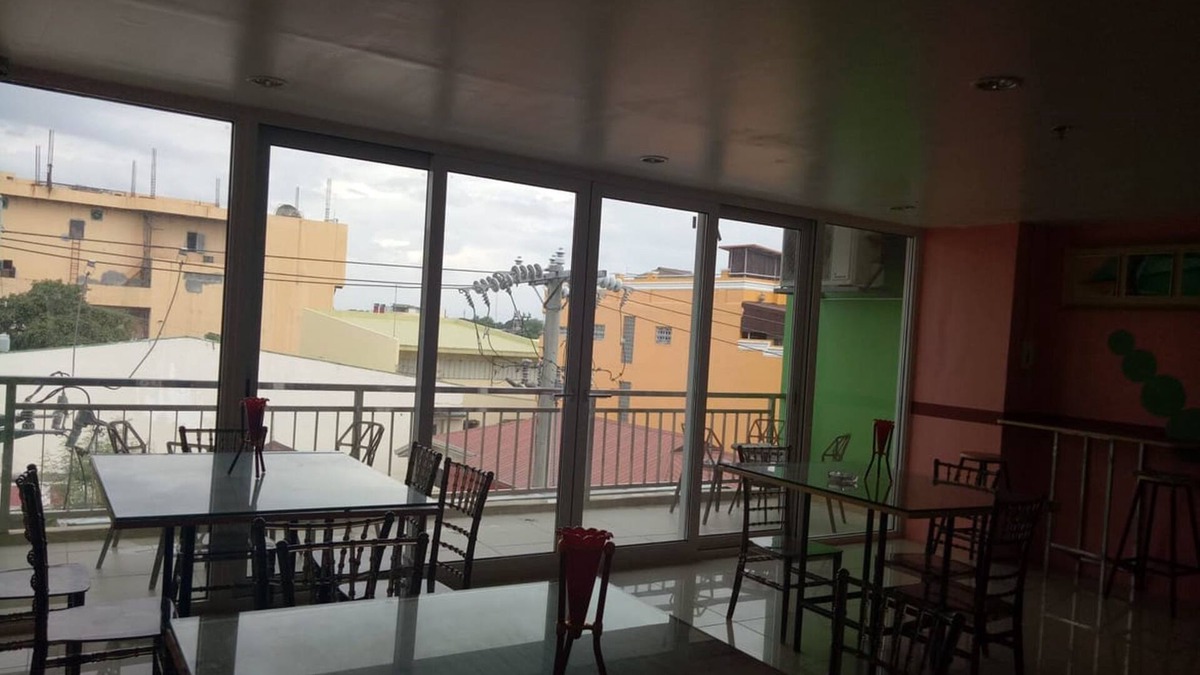 Barangay 16 Hotel | Meaco Royal Hotel - Batangas City